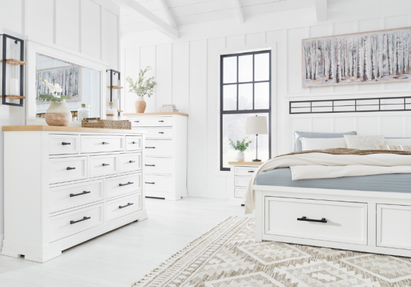 Ashbryn King Storage Bedroom Set - Image 6