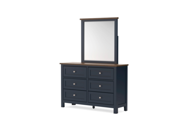 Landocken Full Panel Bed Set - Image 4