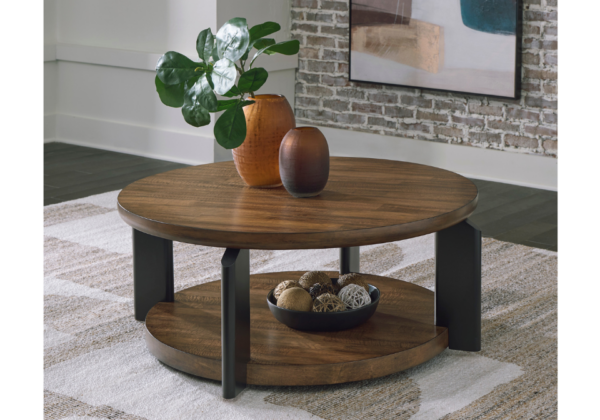 Kraeburn Round Cocktail Table - Image 2