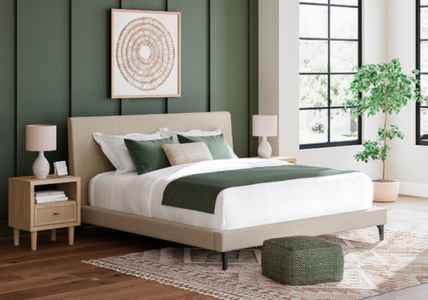 Cielden King Upholstered Bed - Image 2