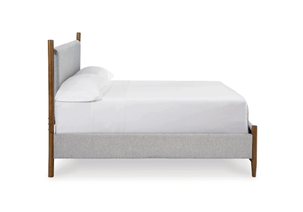 Lyncott Queen Upholstered Panel Bed - Image 5