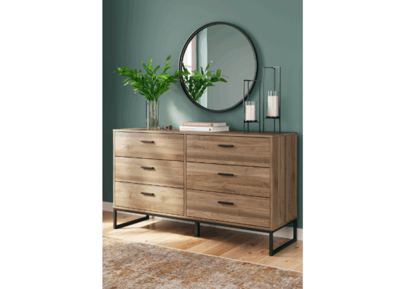 Deanlow Honey Six-Drawer Dresser - Image 3