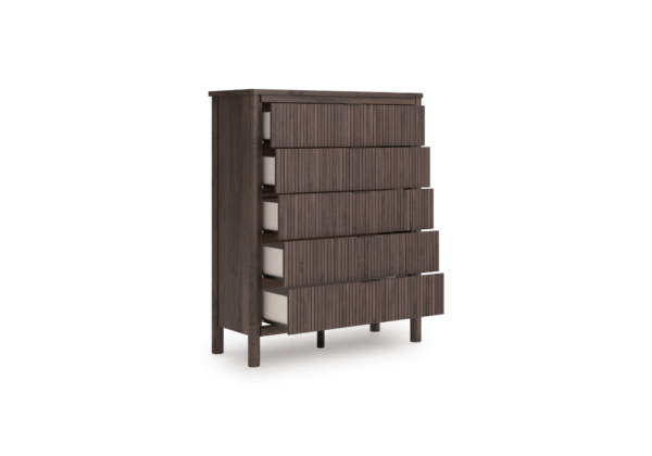 Pamytta Brown Five-Drawer Chest - Image 2