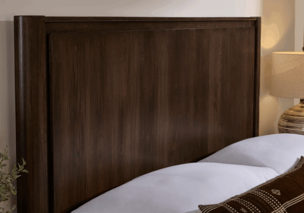 Lodge & Loft Dark Oak King 5 Piece Set - Image 3