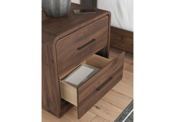 Fortlorn Walnut Brown King 5-Piece Set - Image 3