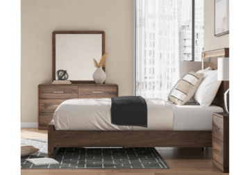 Fortlorn Walnut Brown King 4-Piece Set