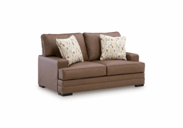 VillaCort Caramel Loveseat