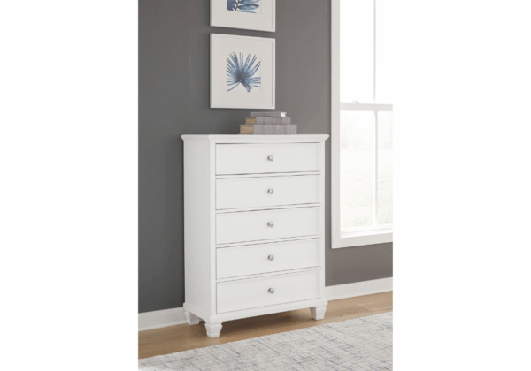 Fortman White Queen Storage Five-Piece Set - Image 5