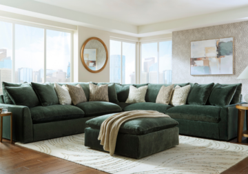 Alternative view of Carriage View Jade 3-Piece Sectional