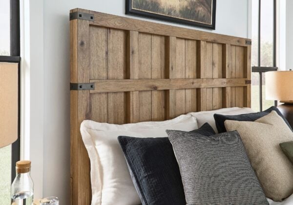 Ridgester Light Brown Queen Panel Bed - Image 3
